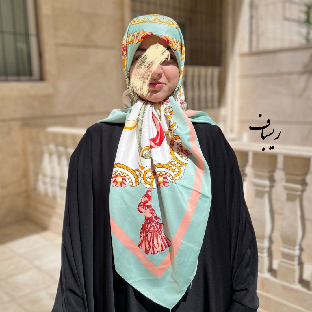 روسری ابریشم توییل وارداتی طرح کمربند دور چرخ دوز قواره بزرگ