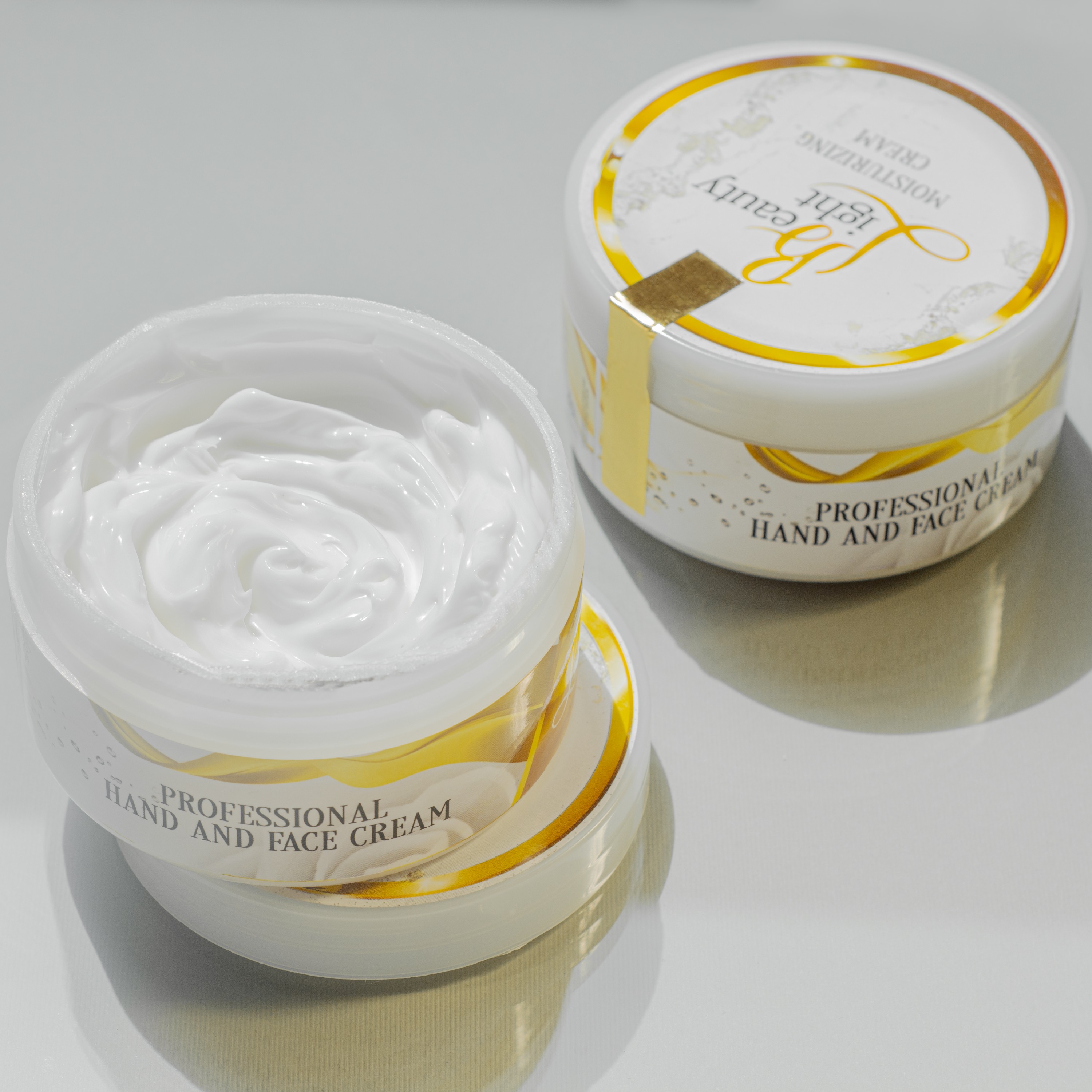 کرم دست صورت آبرسان قوی