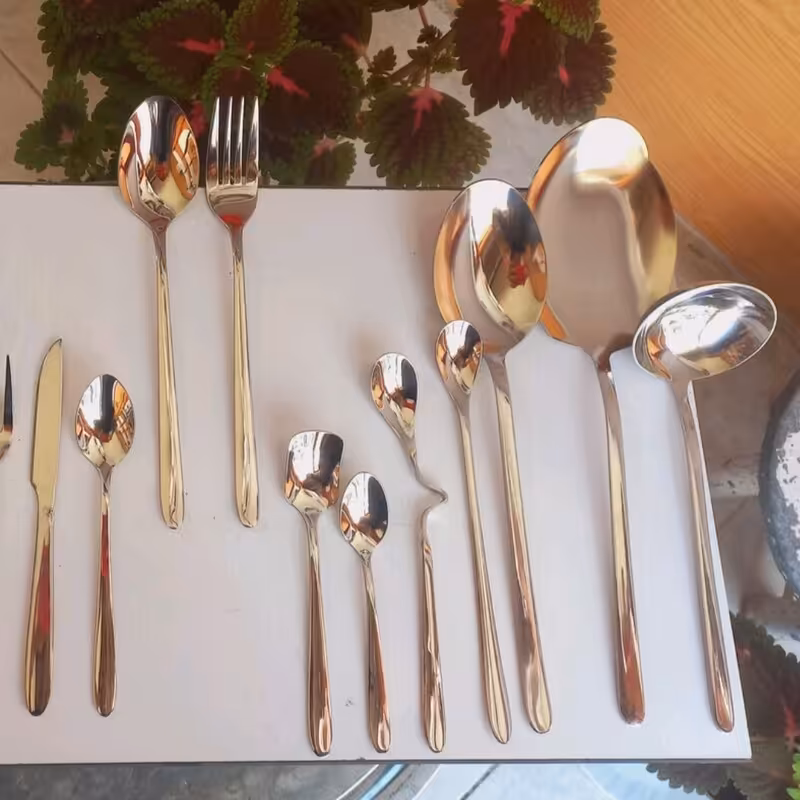 سرویس قاشق و چنگال 144پارچه یونیک استیل نگیر 4میل (طرح دونا)