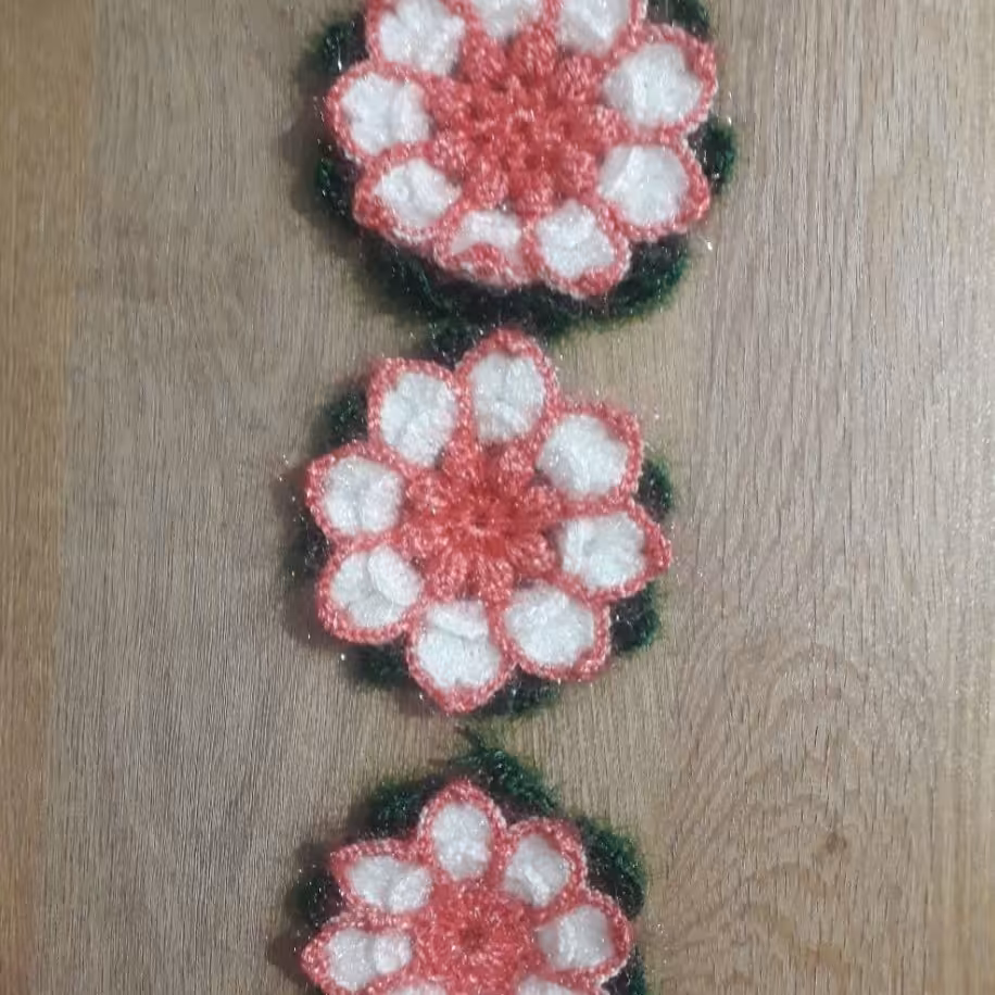 اسکاج در طرح و رنگ و اندازه دلخواه مشتری