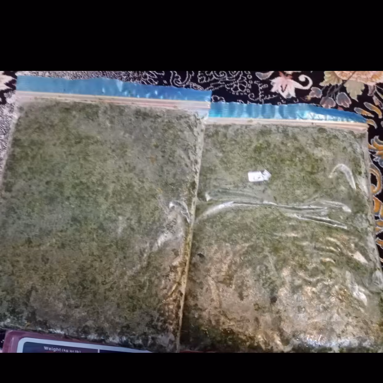 سبزی اش خانگی نیم کیلویی(پس کرایه و هزینه ارسال در مقصد)