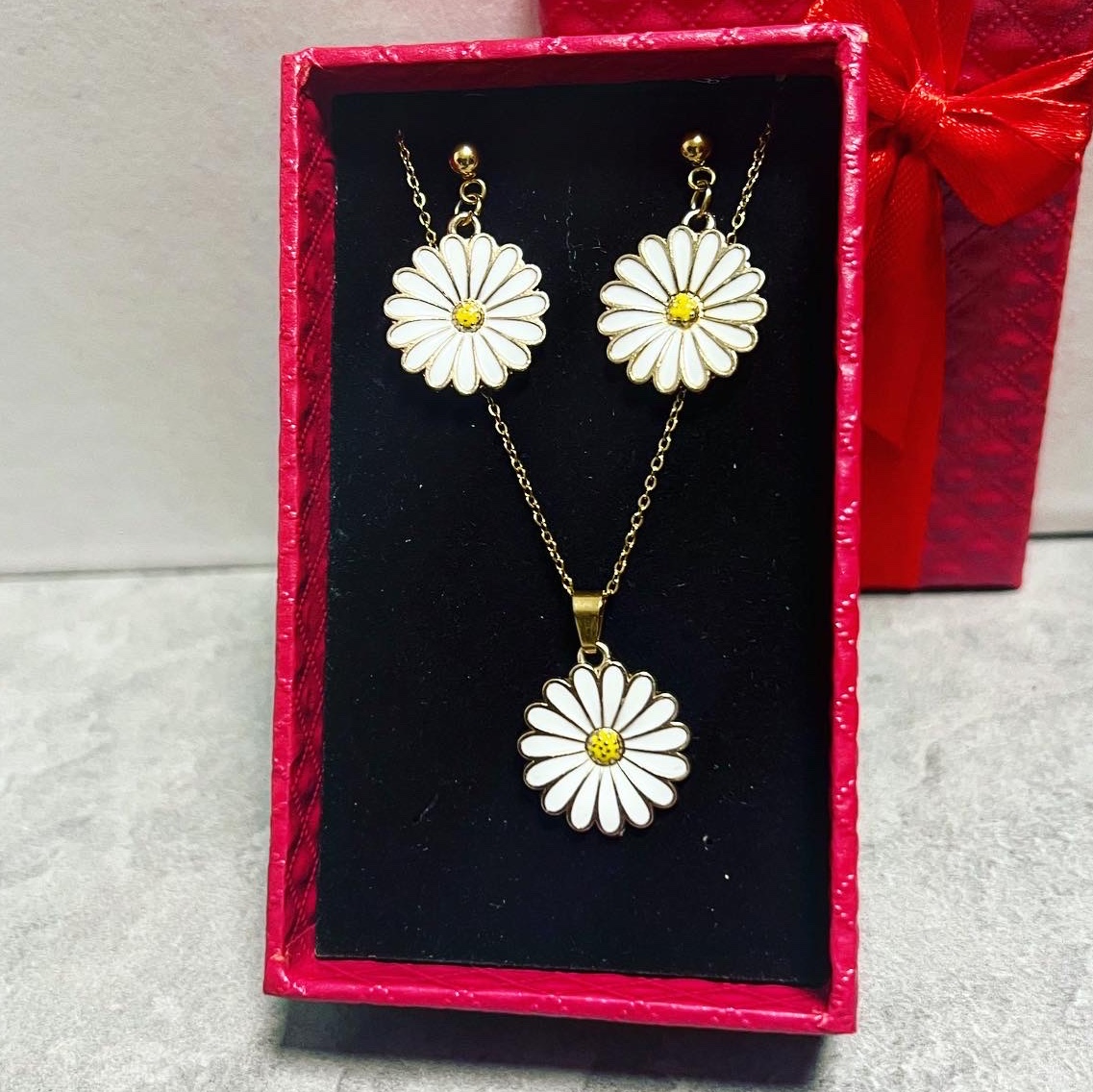 نیم ست بابونه ای جذاب (استیلی) 