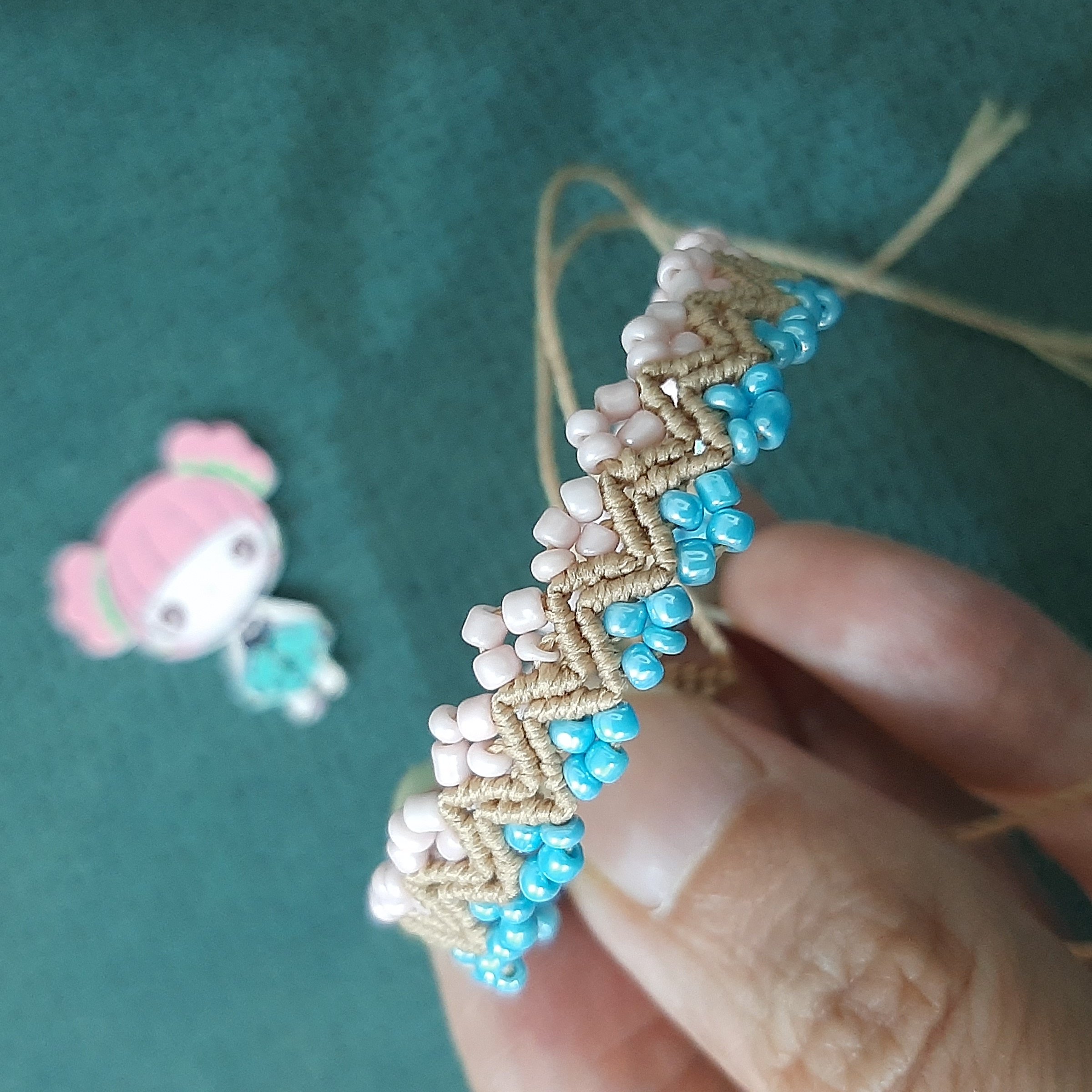 دستبند زیگزاگی وبرگی