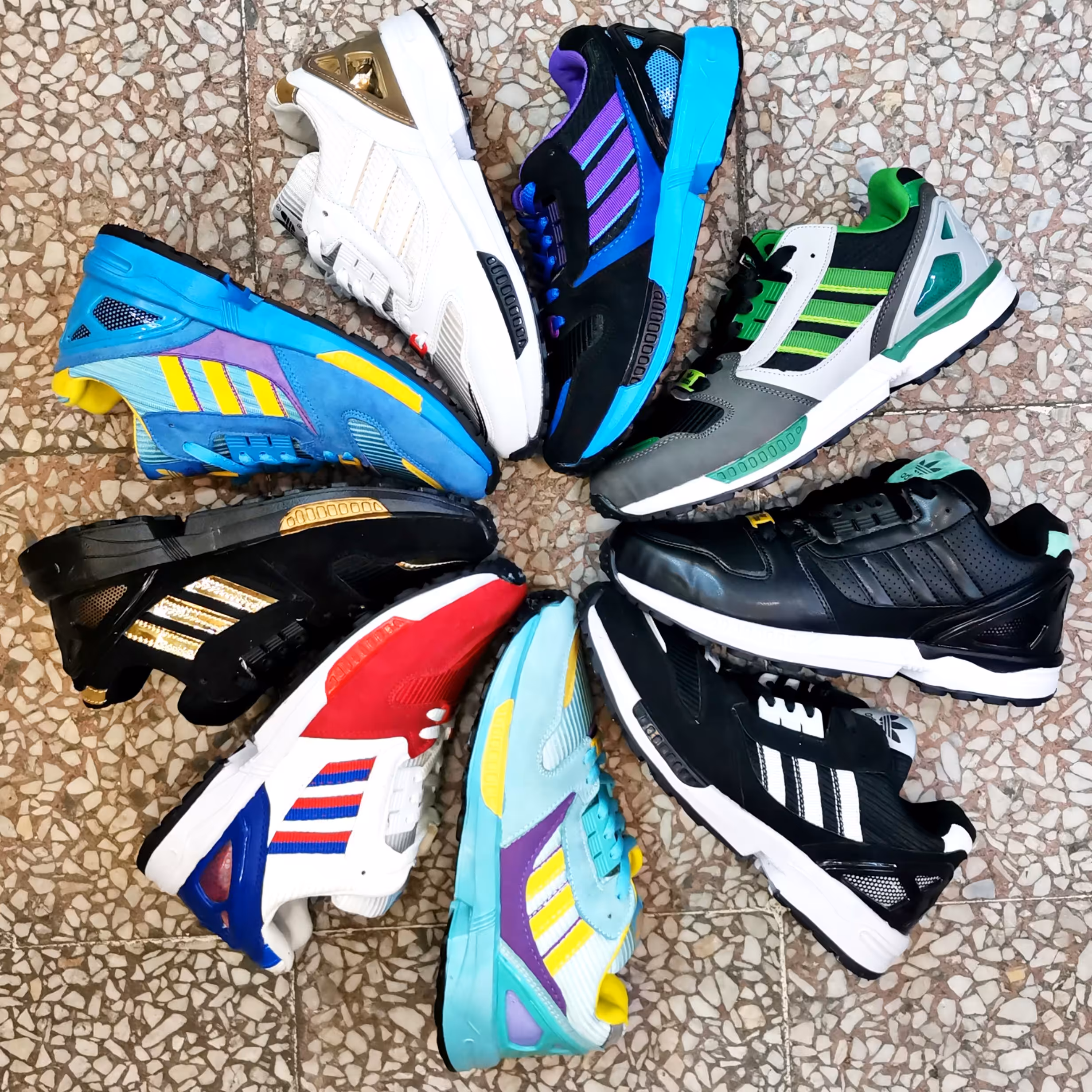 کفش مدل آدیداس Zx8000 زدایکس طبی وارداتی درجه یک در 6 رنگ جذاب ست مرد و زن 