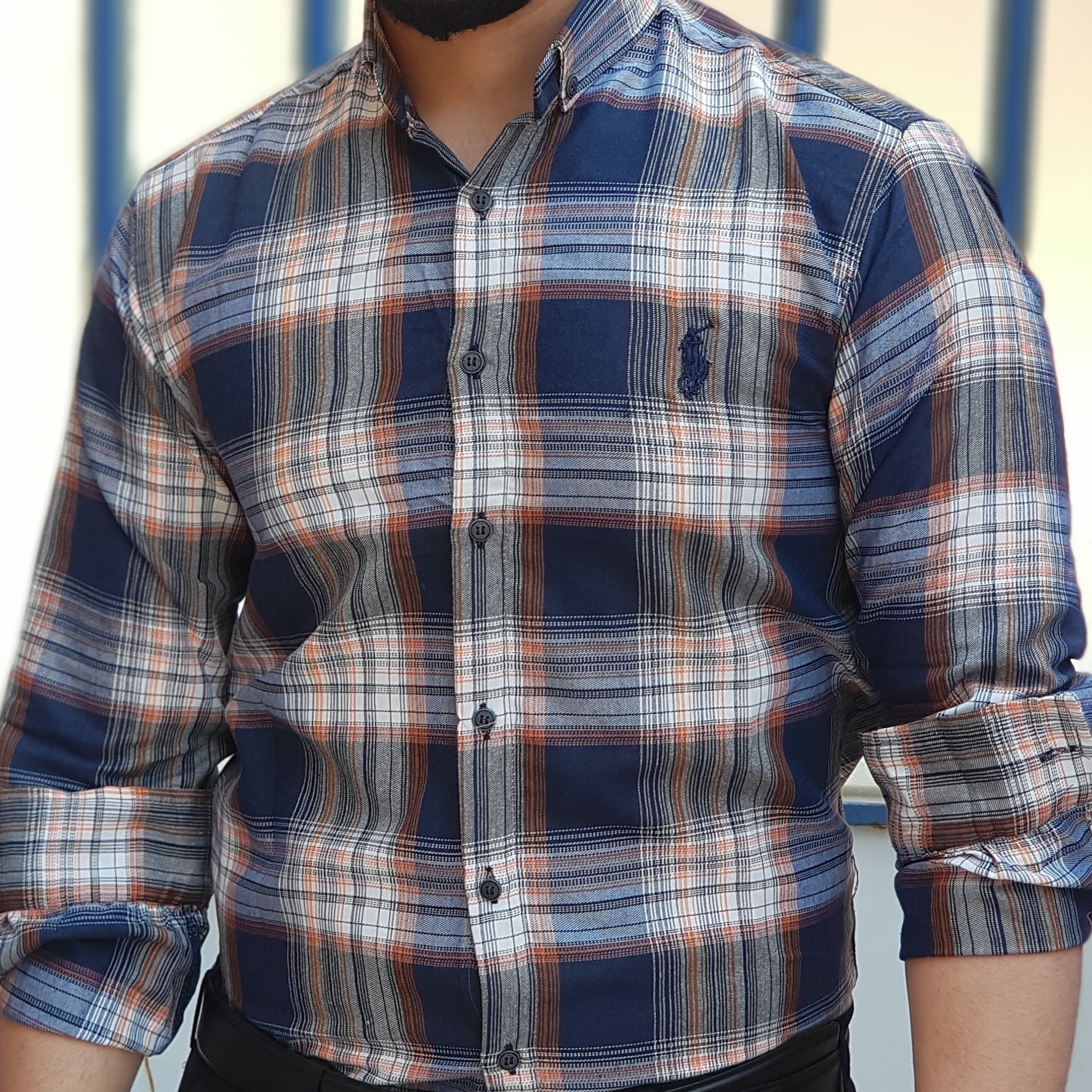 پیراهن مردانه