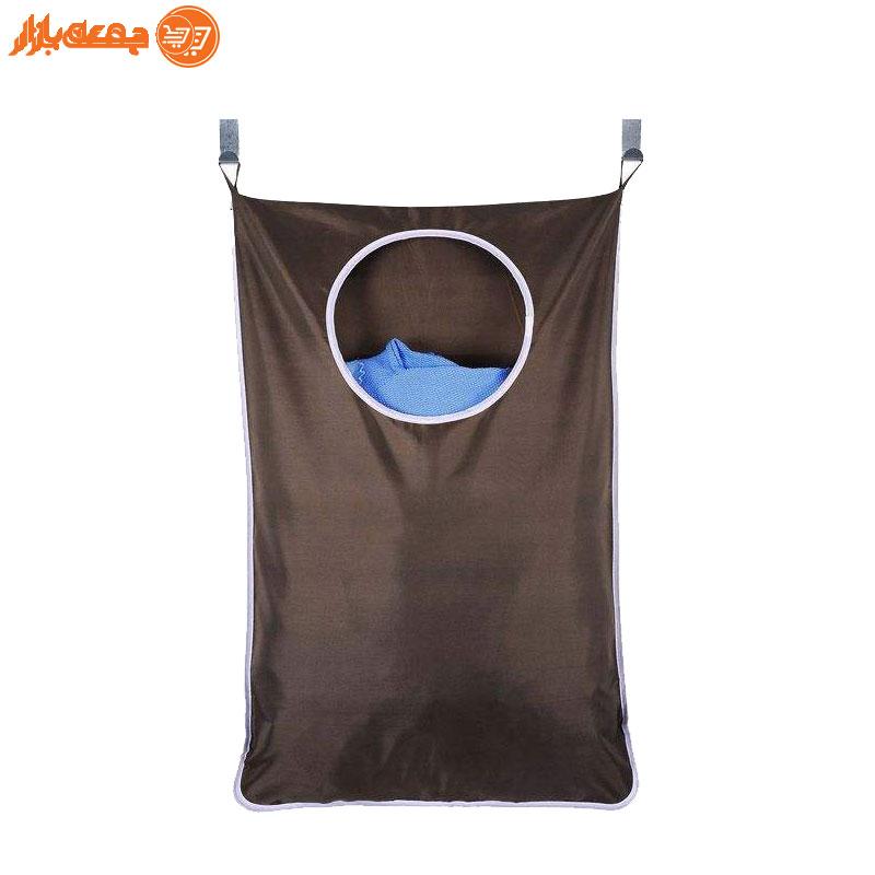 کیسه رخت چرک پشت دری