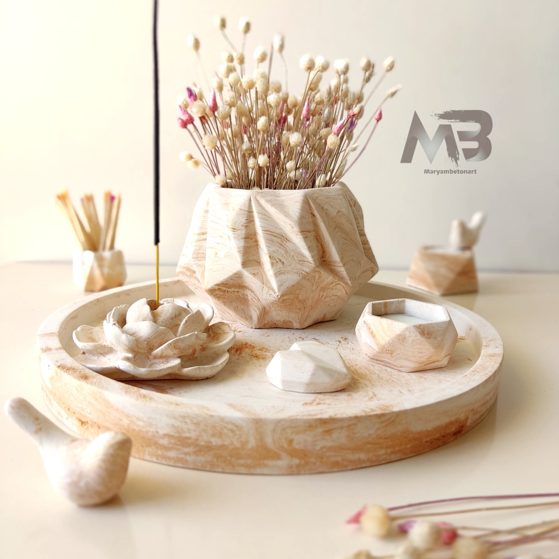 دکوری رومیزی سنگی (پس کرایه)