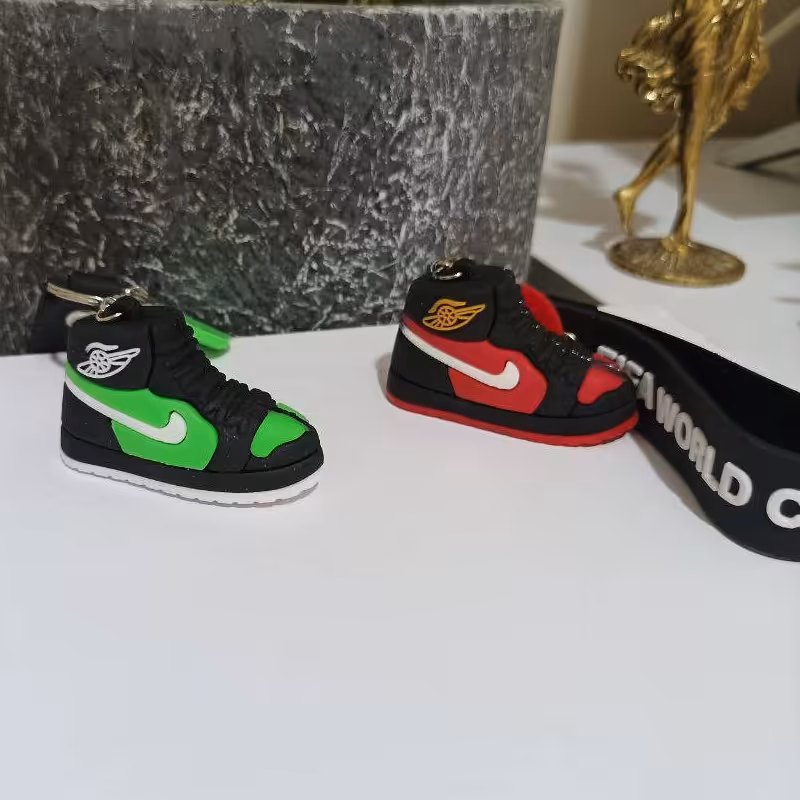 جا کلیدی خوشگل سیلیکونی مدل کفش 