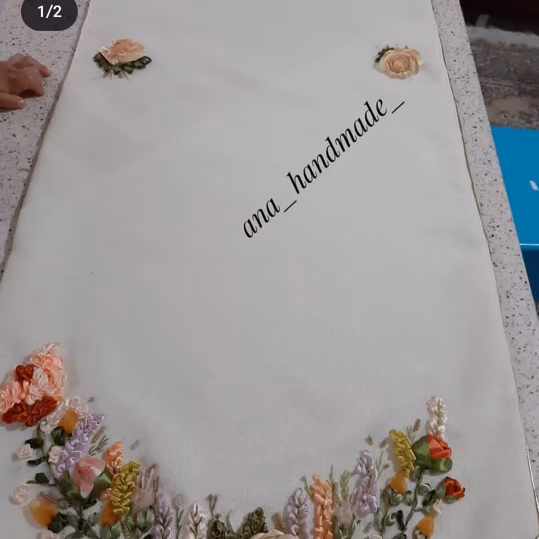 رانر  رباندوزی مغزدوزی شده با منگوله 