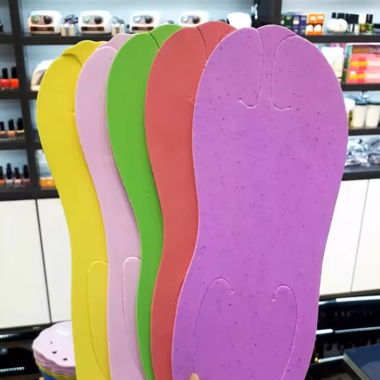 دمپایی پدیکور یکبار مصرف لا انگشتی مدل RE-01 مناسب سالن زیبایی