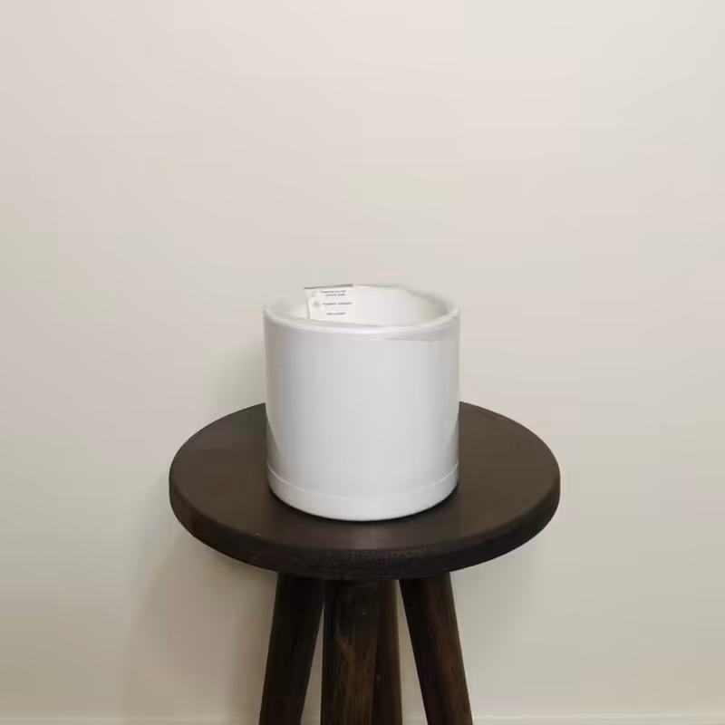 گلدان پلیمری سفید قطر 12.5 سانت 