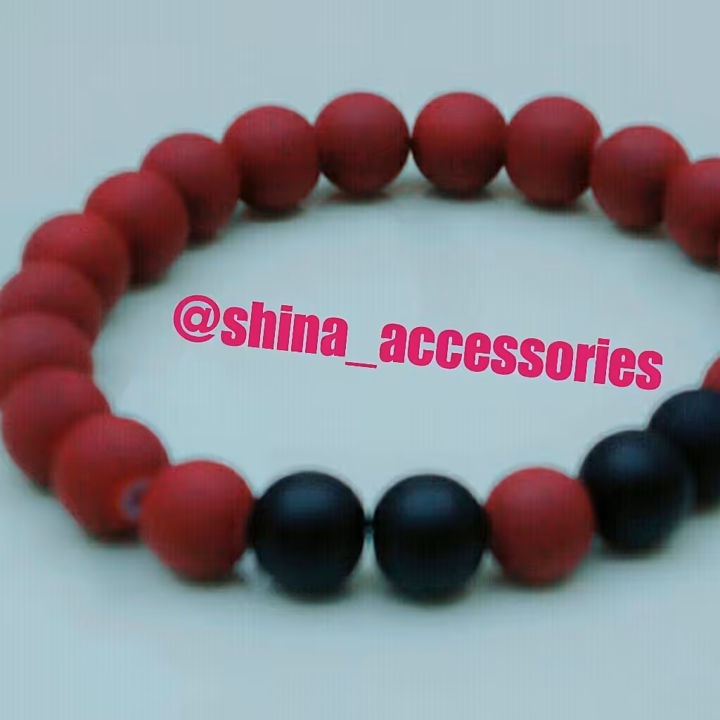 دستبند کشی با مهره های مات خوش دست وزیبا