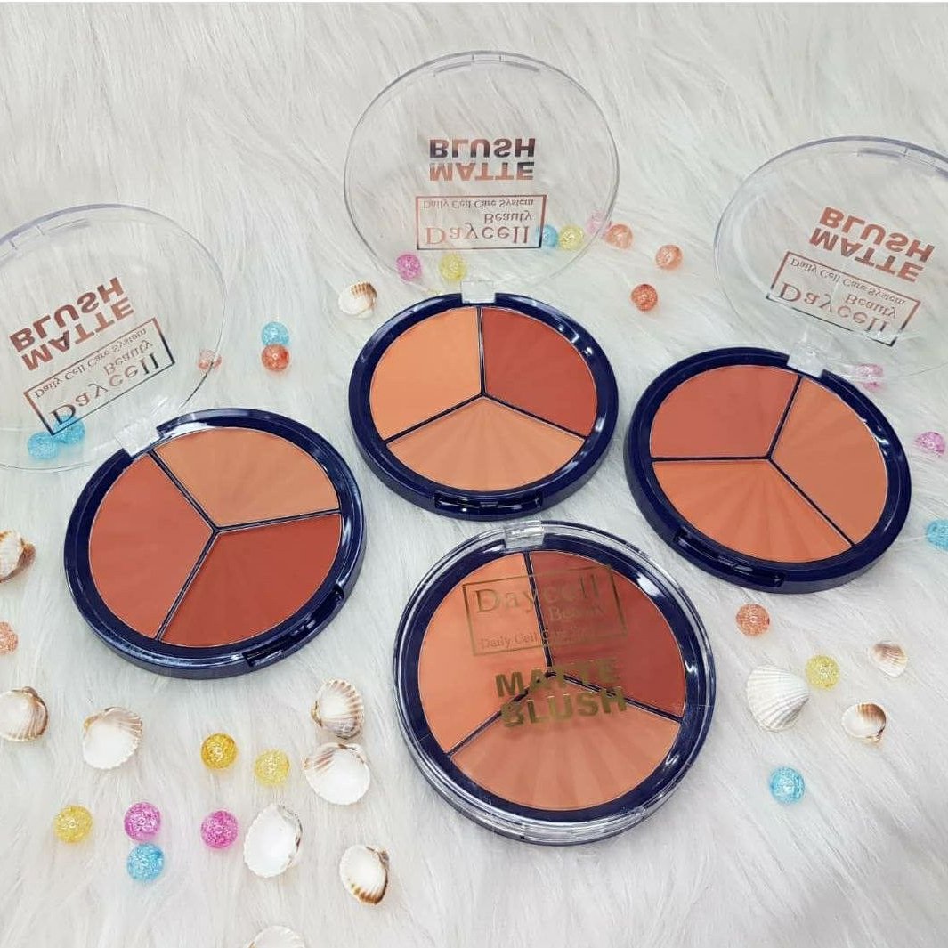 رژگونه مات مخملی دایسل