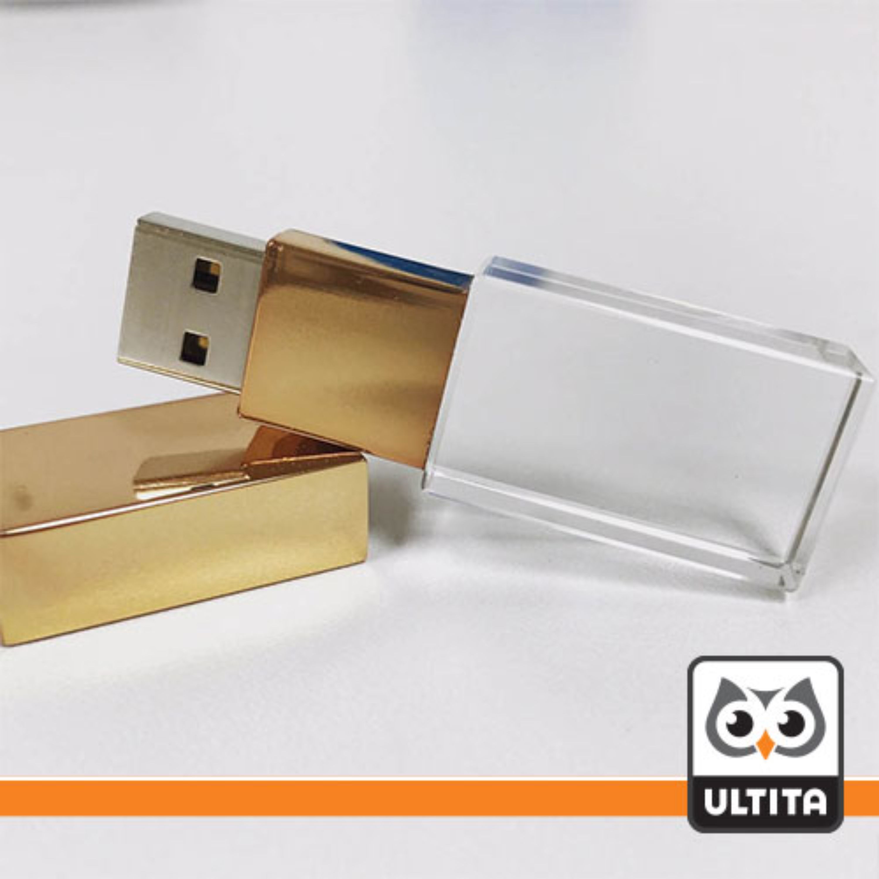 فلش کریستالی 02 8 گیگ  اولتیتا با گارانتی