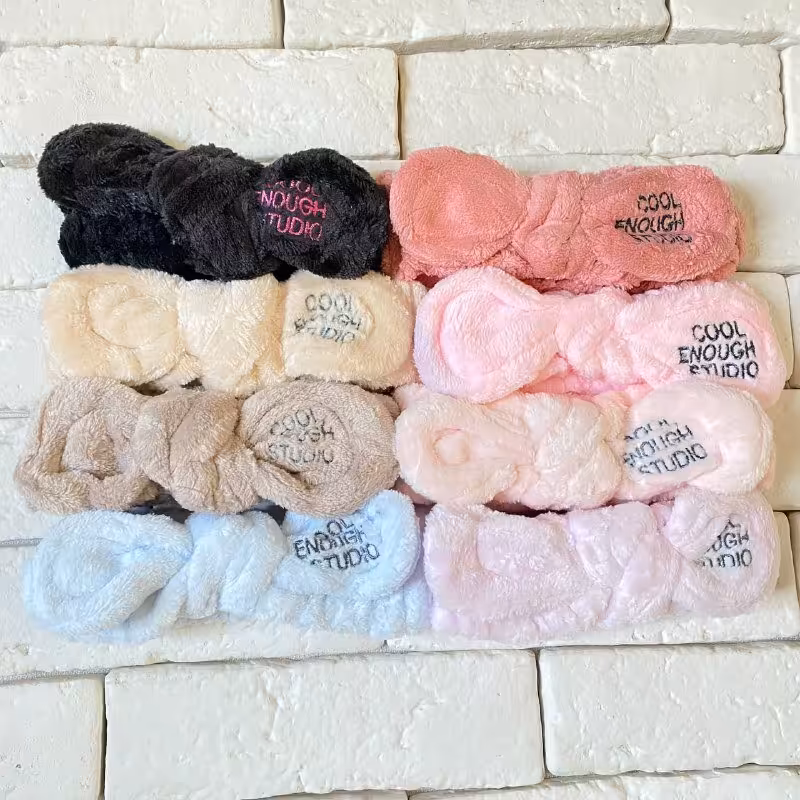 هدبند حوله ای در هشت رنگ متنوع خیلی نرم و گوگولی جنس عالی قابل شستشو