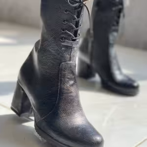 کفش نیم بوت پوتین پاشنه دار بندی