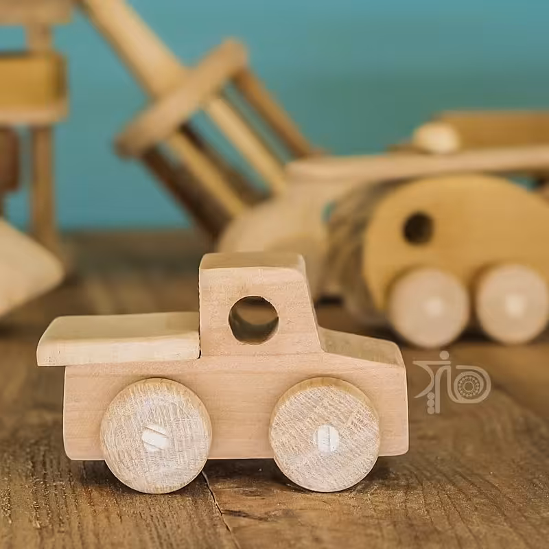 ماشین باری چوبی دستساز