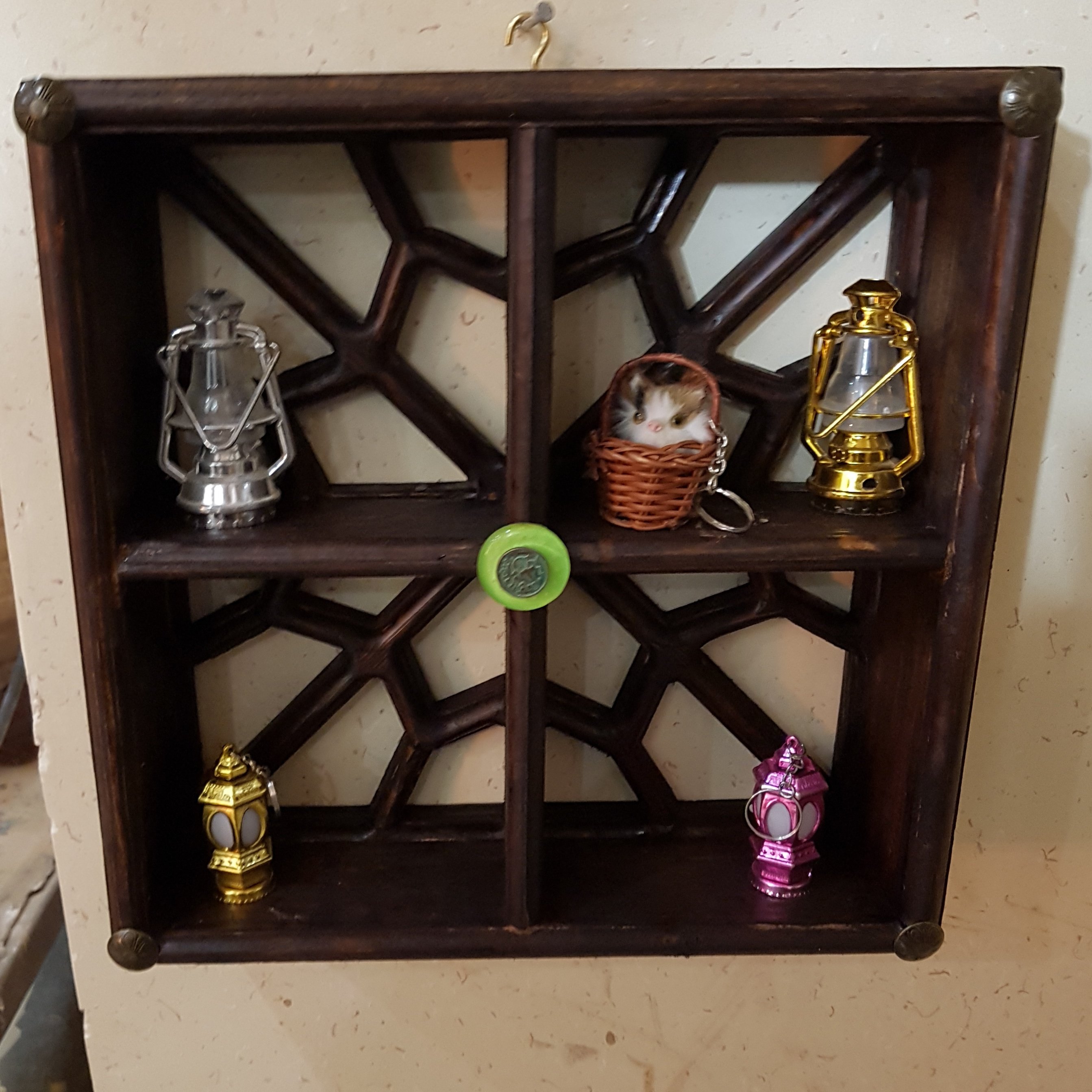 شلف دیواری چهار خانه