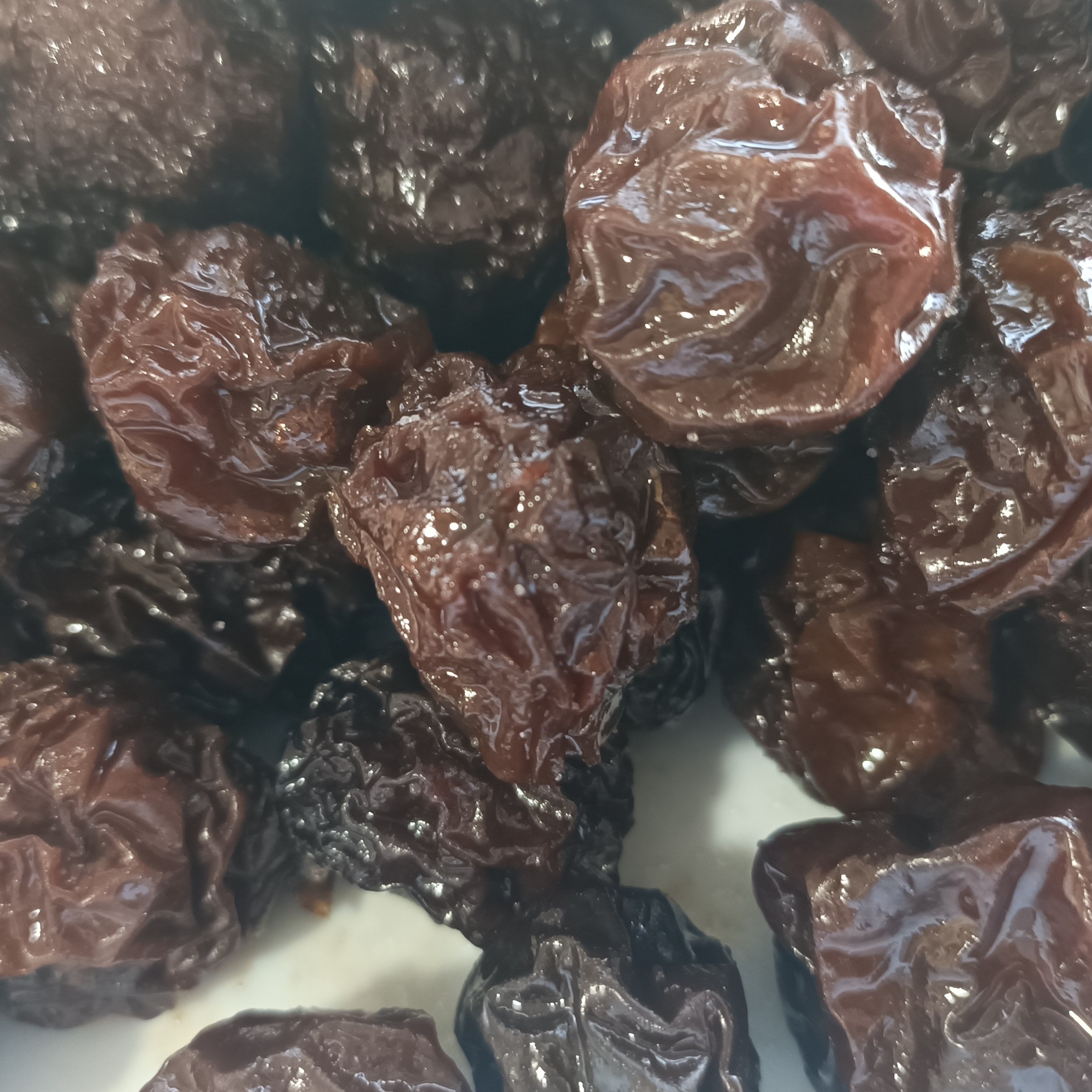 گوجه سیاه خورشتی