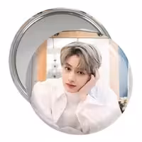 آینه جیبی خندالو مدل جان هی گروه سونتین Seventeen کد 12502