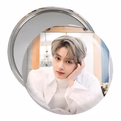 آینه جیبی خندالو مدل جان هی گروه سونتین Seventeen کد 12502