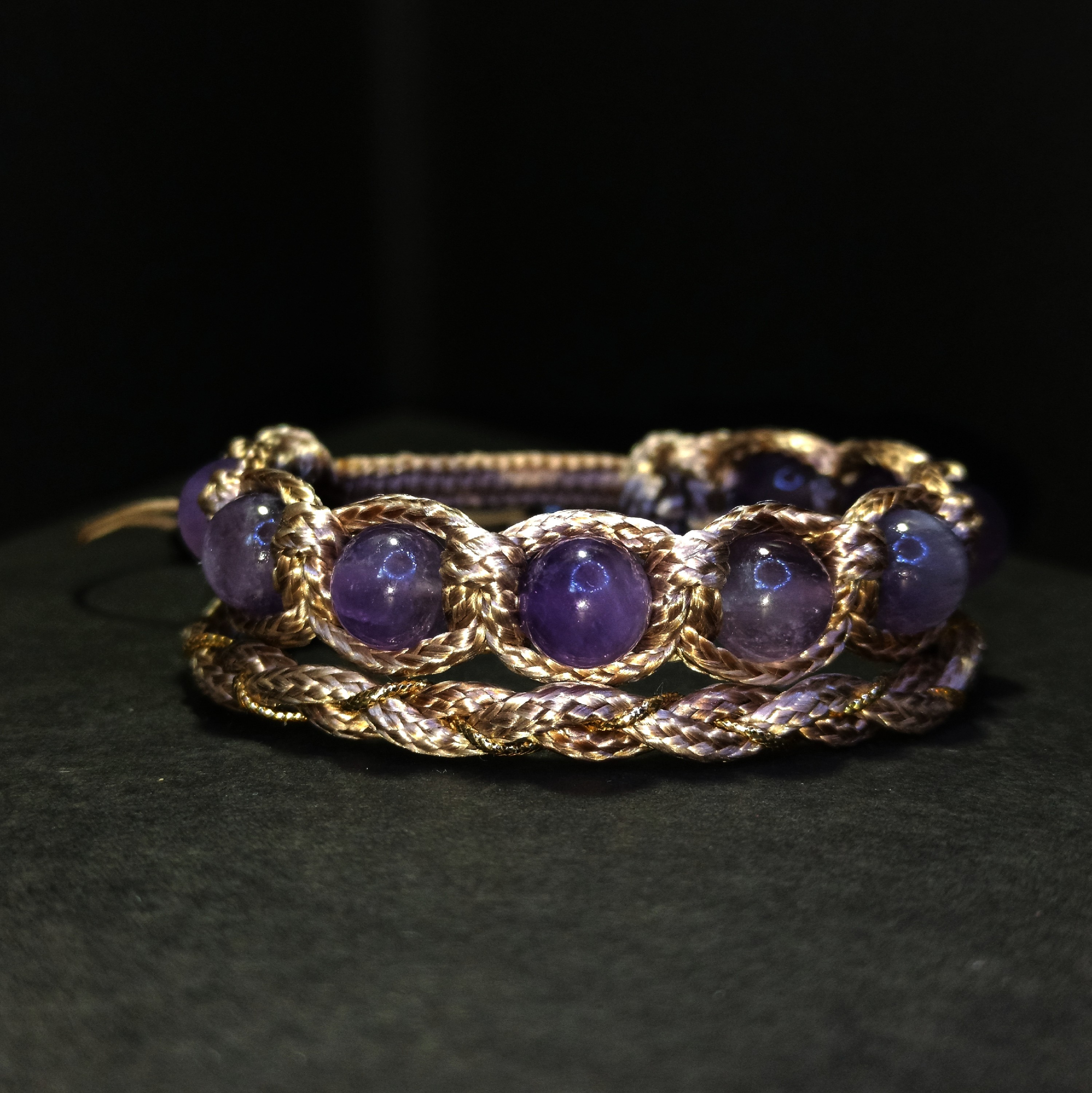 دستبند آمتیست دستبند سنگی آمتیست بند چرم دستبند بنفش دستبند سنگ بنفش دستبند سنگ آمتیست دستبند سنگ ماه تولد دستبند چرمی