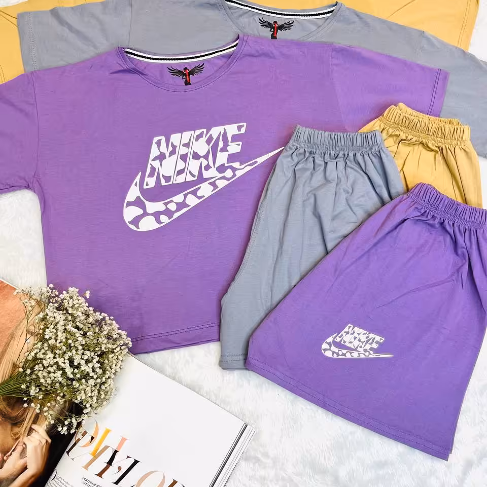 کراپ شرتک طرح nike