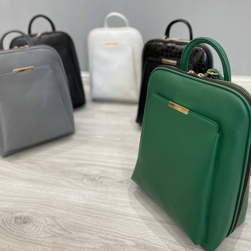 کوله فانتزی لبه طلایی چرمی کد335071