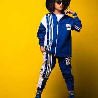 سویشرت اسلش تیشرت ست سه تیکه اسپورت هم دخترونه هم پسرونه ورزشی