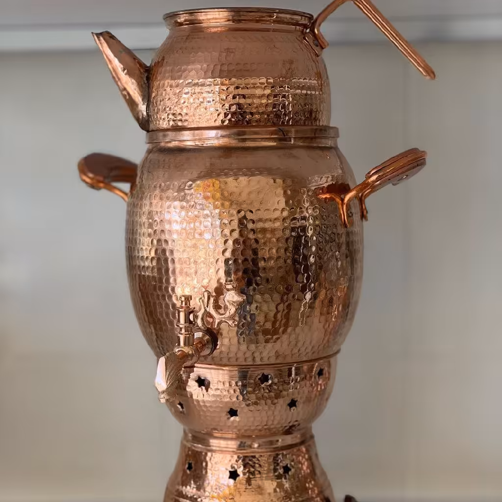 سماور مسی گازی سه و دو دهم لیتری با کتری