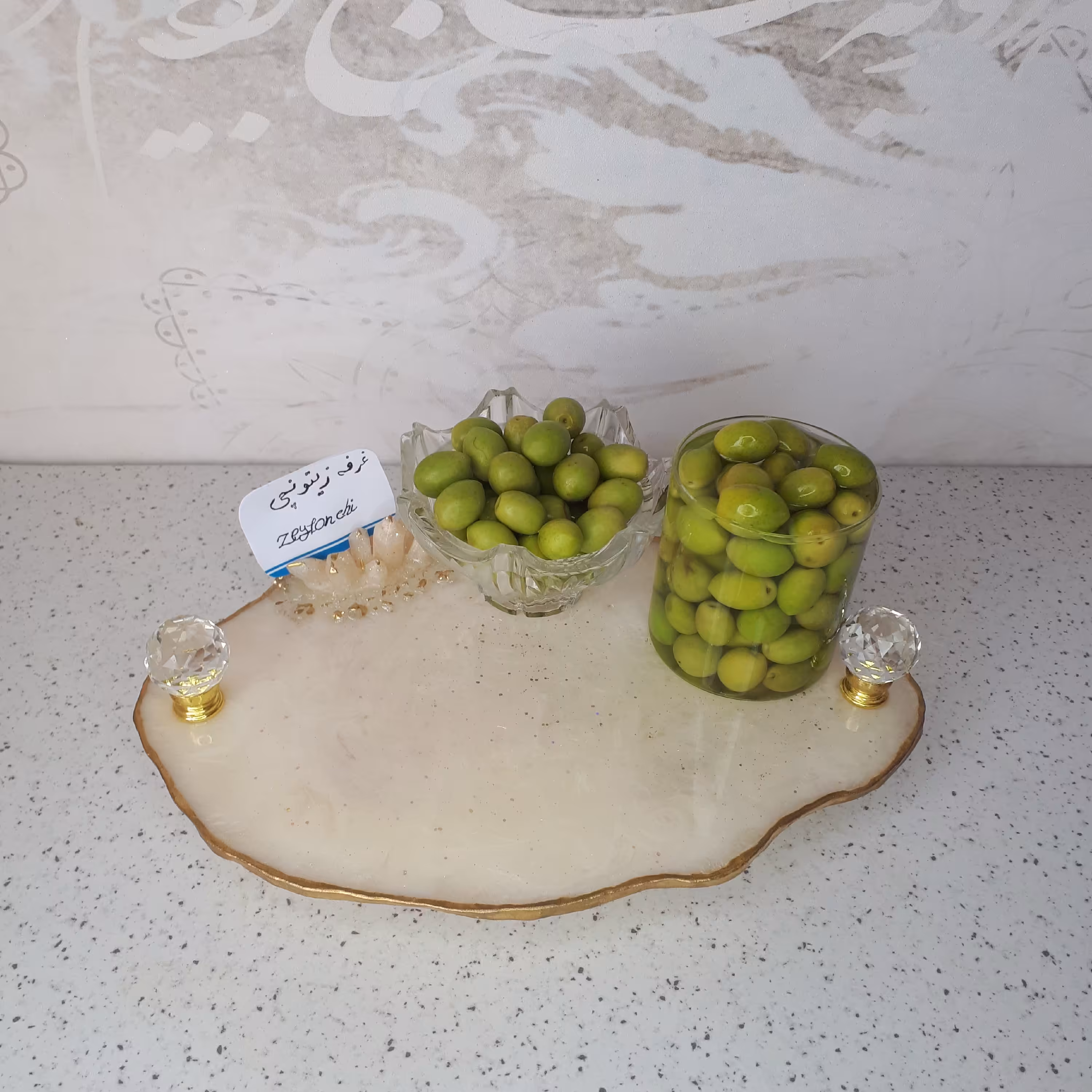 زیتون کنسروی مخلوط( 3 کیلویی) امساله تازه و ارگانیک و کاملا بهداشتی