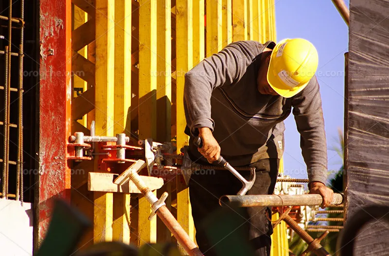 عکس کارگر ساختمان | گرافیک با طعم تربچه