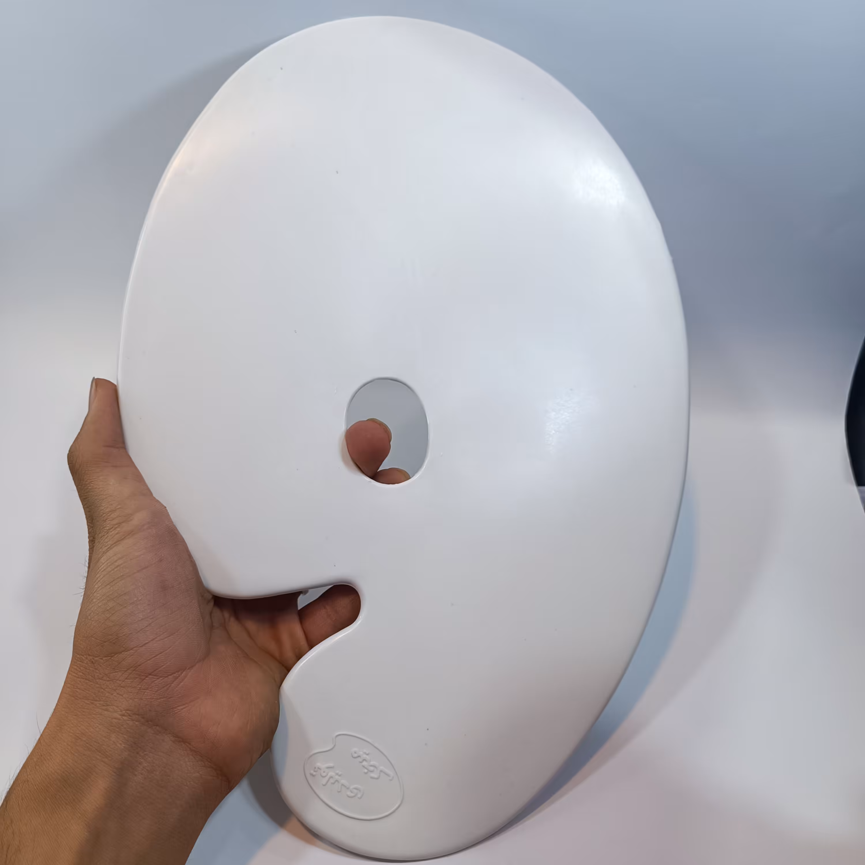 پالت رنگ روغن مناسب طراحی