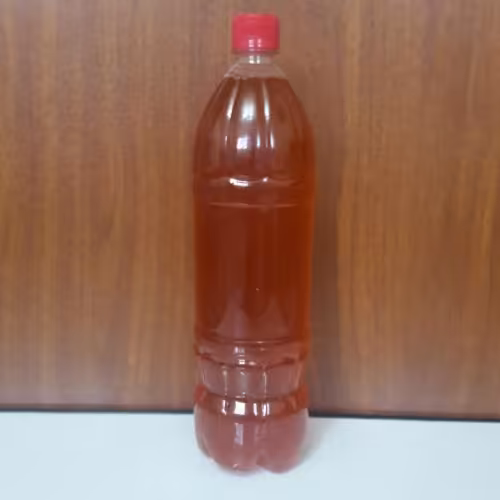 آبغوره طبیعی، محصول باغ شخصی در بطری های 1/5 لیتری