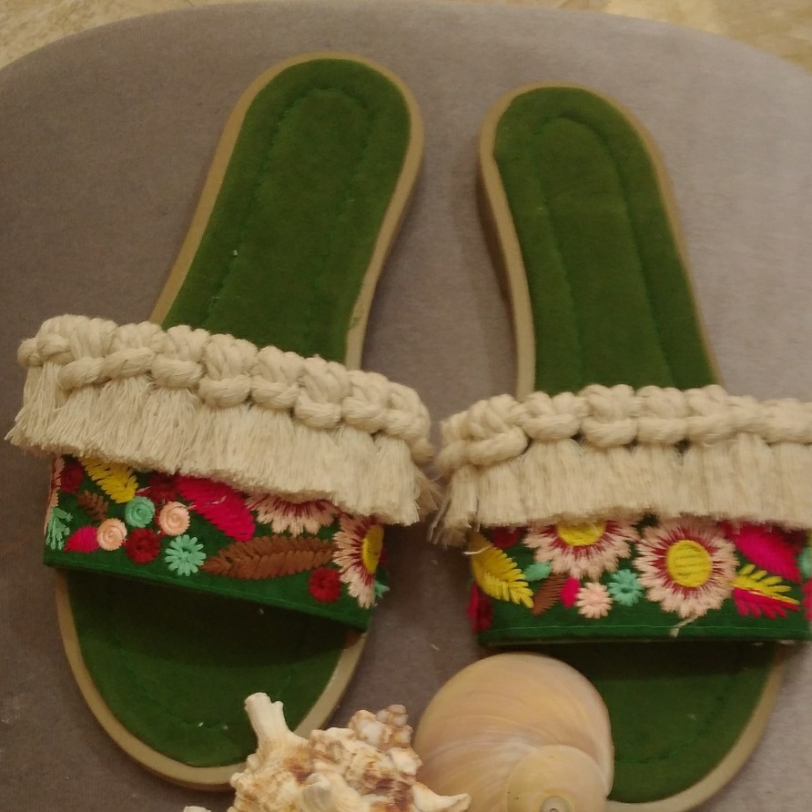 صندل مکرومه