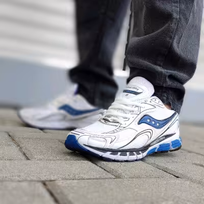 کفش کتانی مردانه مدل ساکونی