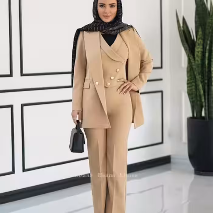 ست سه تیکه تندیس