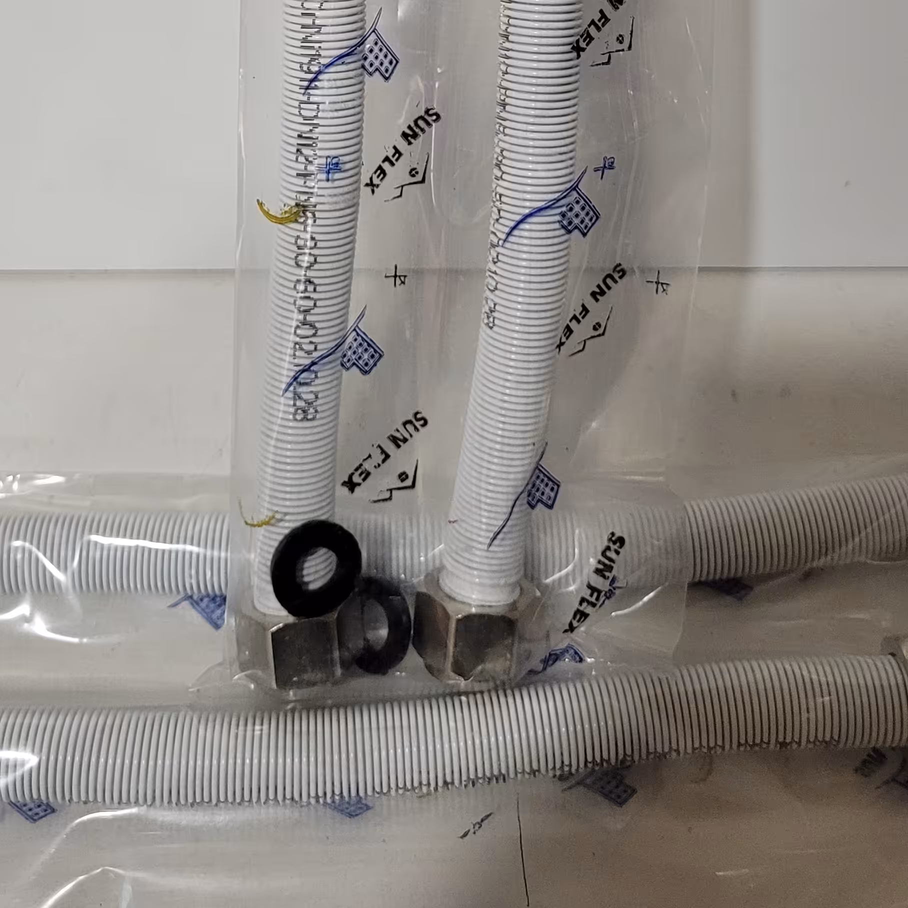 شلنگ نسوز  شلنگ فلزی نیم متری