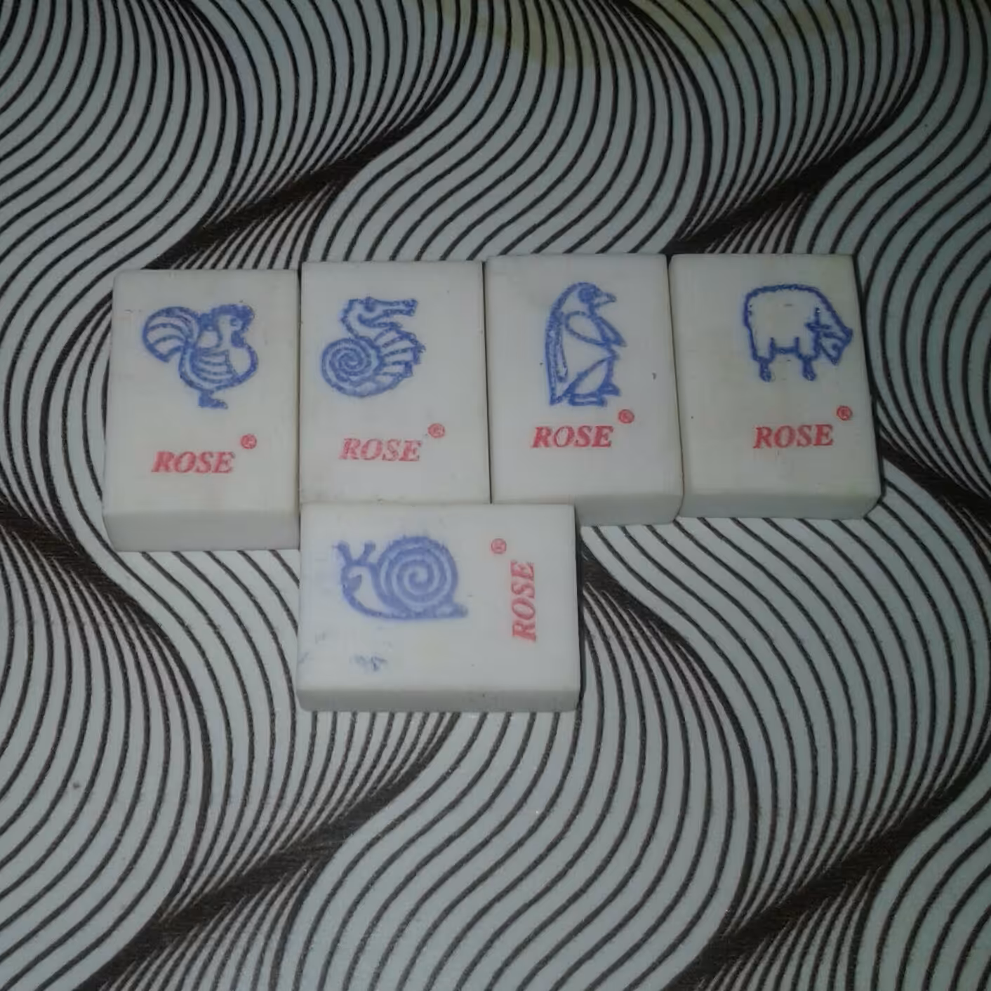 کد285ب - پاک کن رز  - پاکن رز - پاک کن سفید رز - پاک کن عروسکی