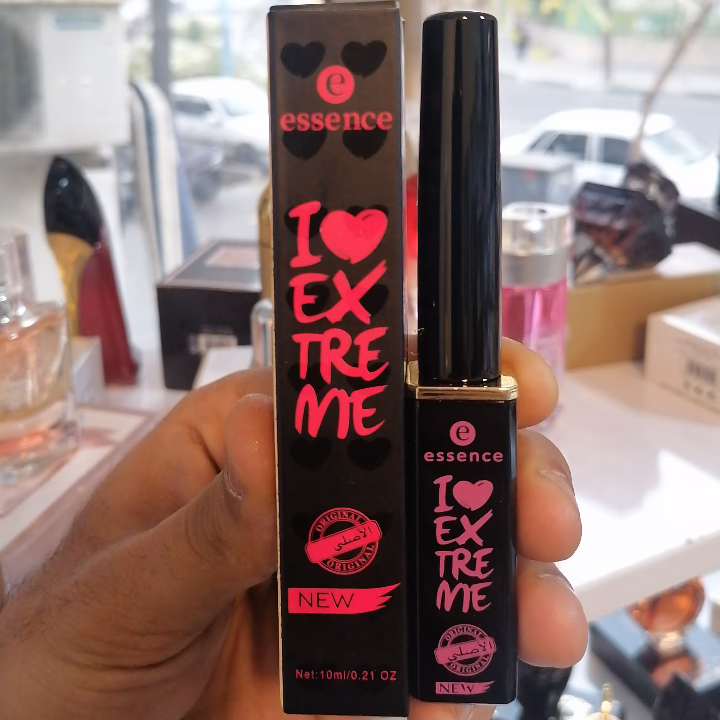 خط چشم  مویی اسنس مشکی اصل