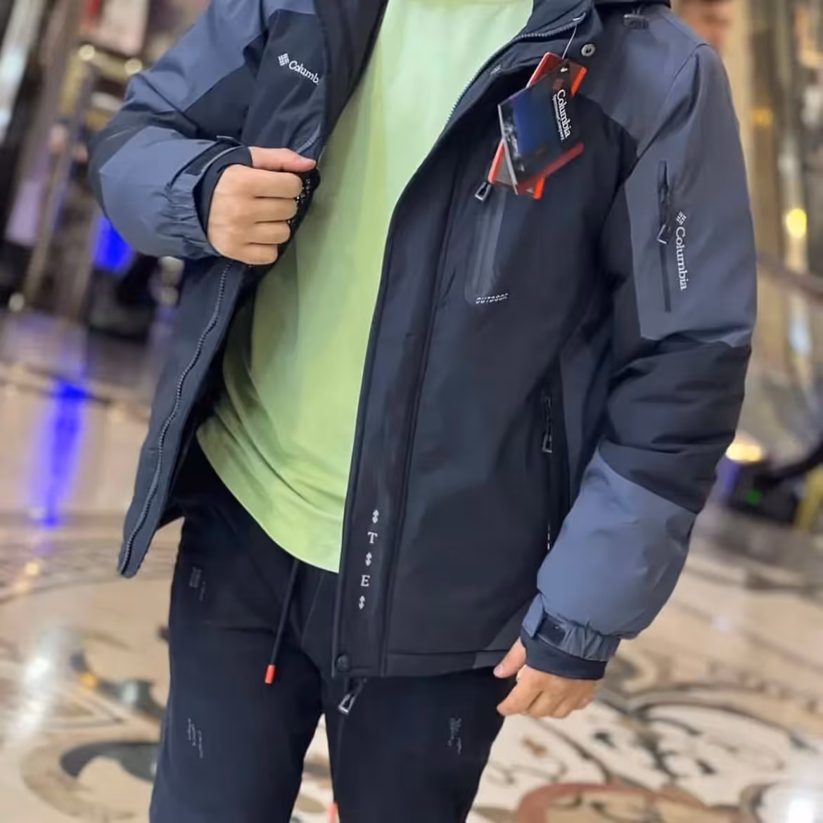 کاپشن کلمبیا با تراکم بالا برای مناطق برفی