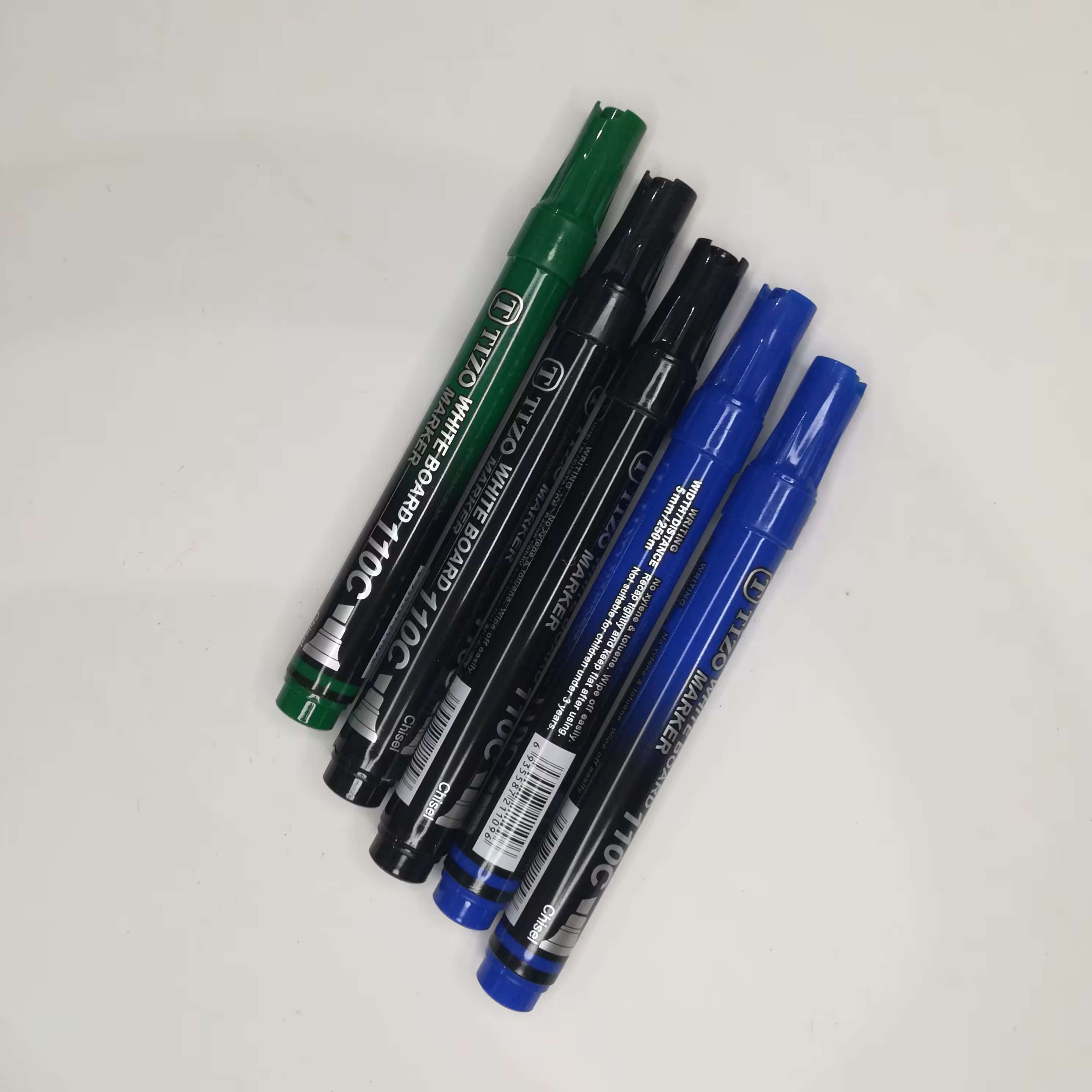 پک 5عددی ماژیک وایت برد نوک تخت تیزو در 3رنگ آبی مشکی و سبز 