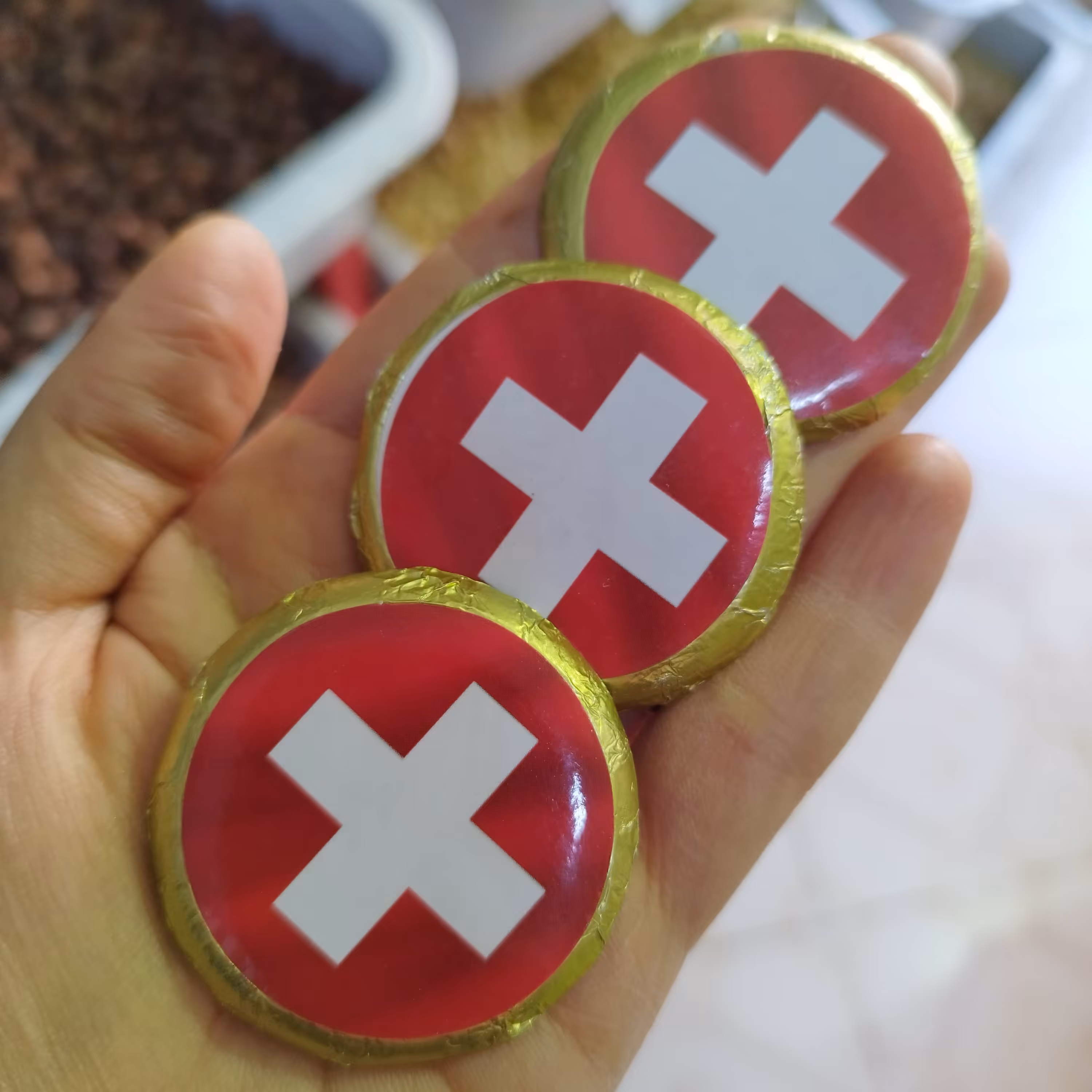 شکلات خارجی سوئیسی خوشمزه (200گرم)