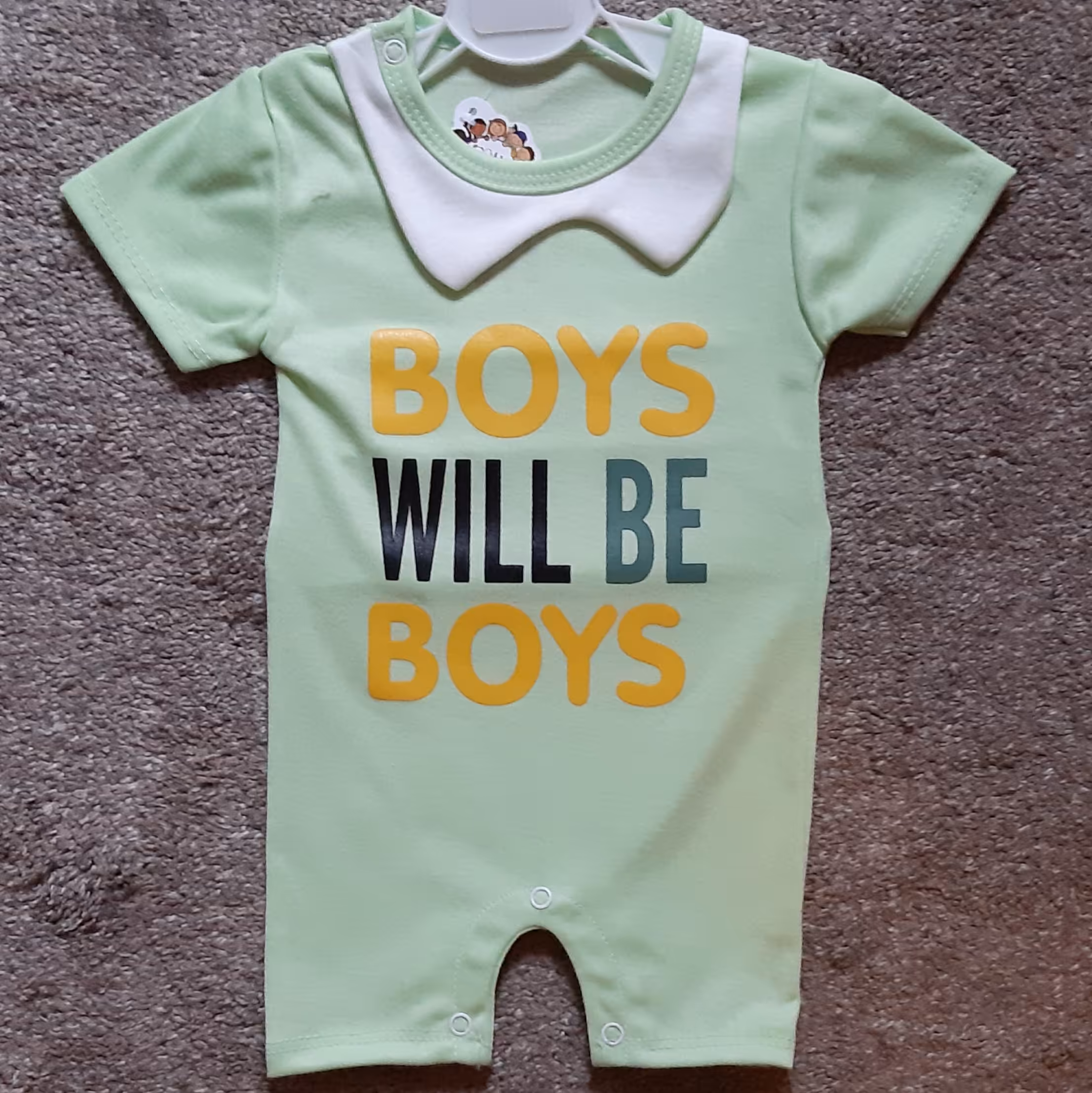 رامپر های خنک و عالی مناسب فصل
اسپرت 
سایزبندی و رنگبندی