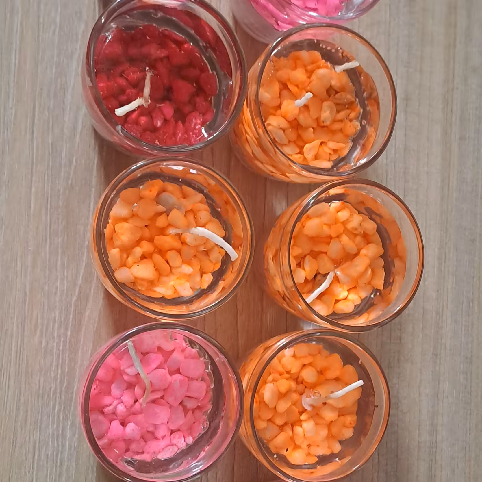 شمع با رنگهای زیبا مناسب سفره هفت سین 