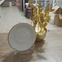 نعلبکی چای،لب طلا،(بسته 6 عددی) شرکت مقصود،ساده،بسیار با کیفیت و زیبا 