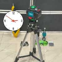 تراز لیزری ماکیتا پایه فلزی و جعبه فلزی کیفیت عالی با تمام وسایل همراه