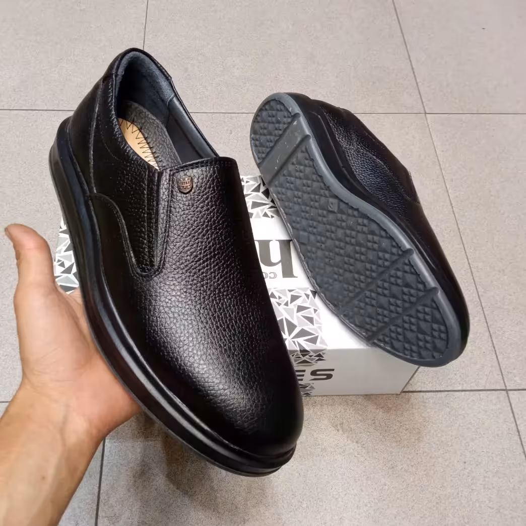 مردانه راحتی تمام چرم گاوی زیره تزریق در دو مدل بندی و بدون بند