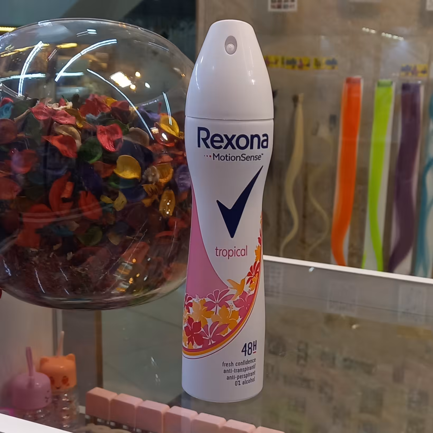 اسپری رکسونا دئودورانت صورتی زنانه  کاملا اورجینال و اصل ماندگاری 48 ساعته 200میل 