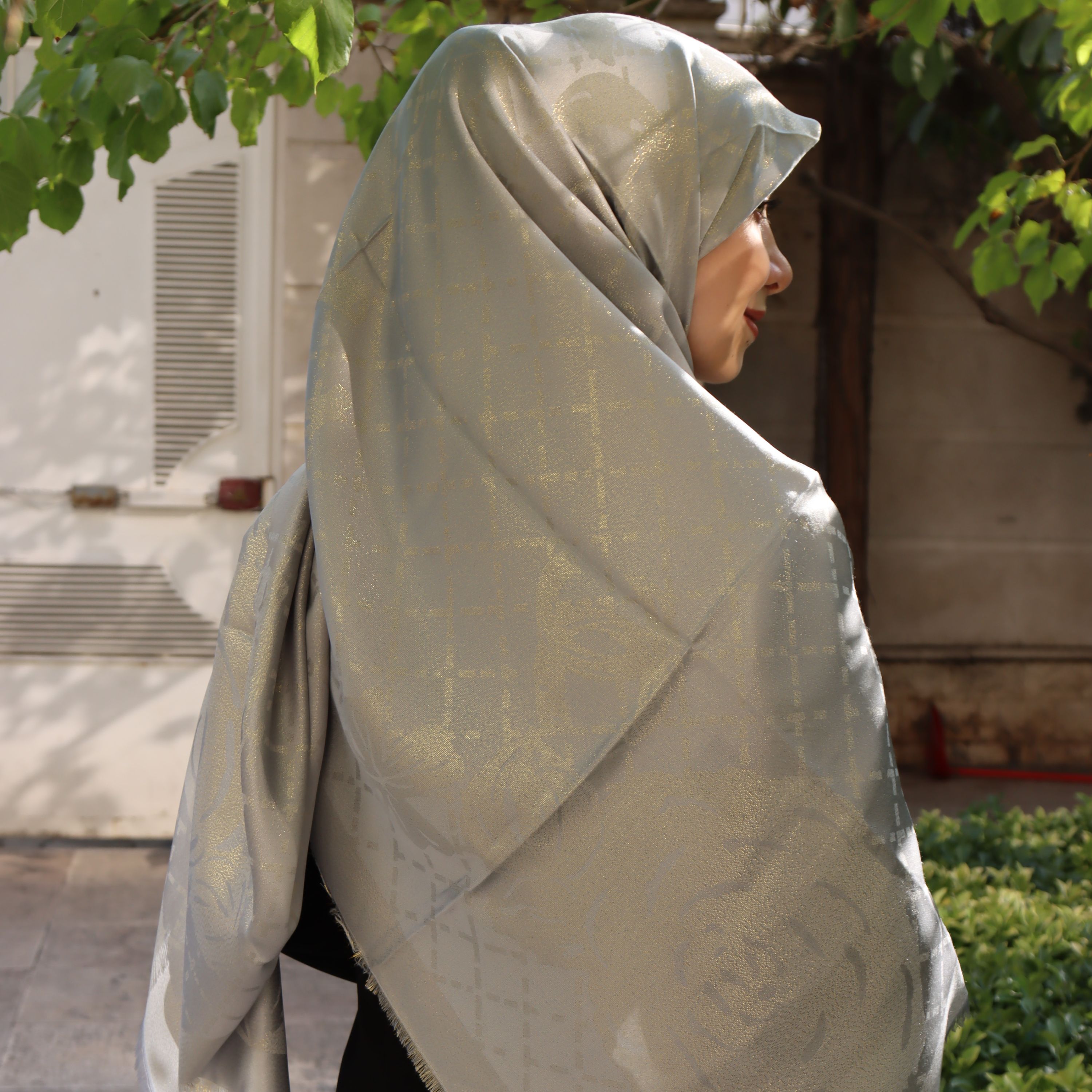 روسری قواره بزرگ لمه دار- طرح چنل